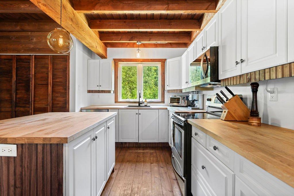 Cuisine - 1340 Av. Morin, Chertsey, QC - Indoor Photo Showing Kitchen