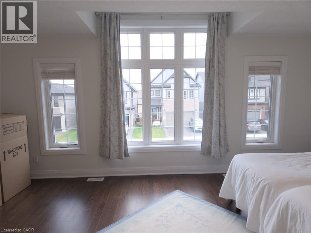 293 Chokecherry Crescent, Waterloo, ON - Indoor Photo Showing Bedroom