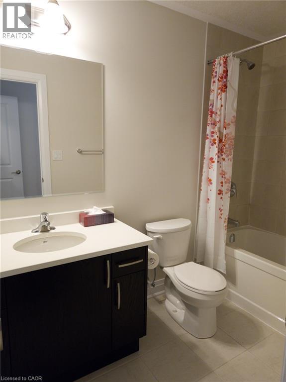 293 Chokecherry Crescent, Waterloo, ON - Indoor Photo Showing Bathroom