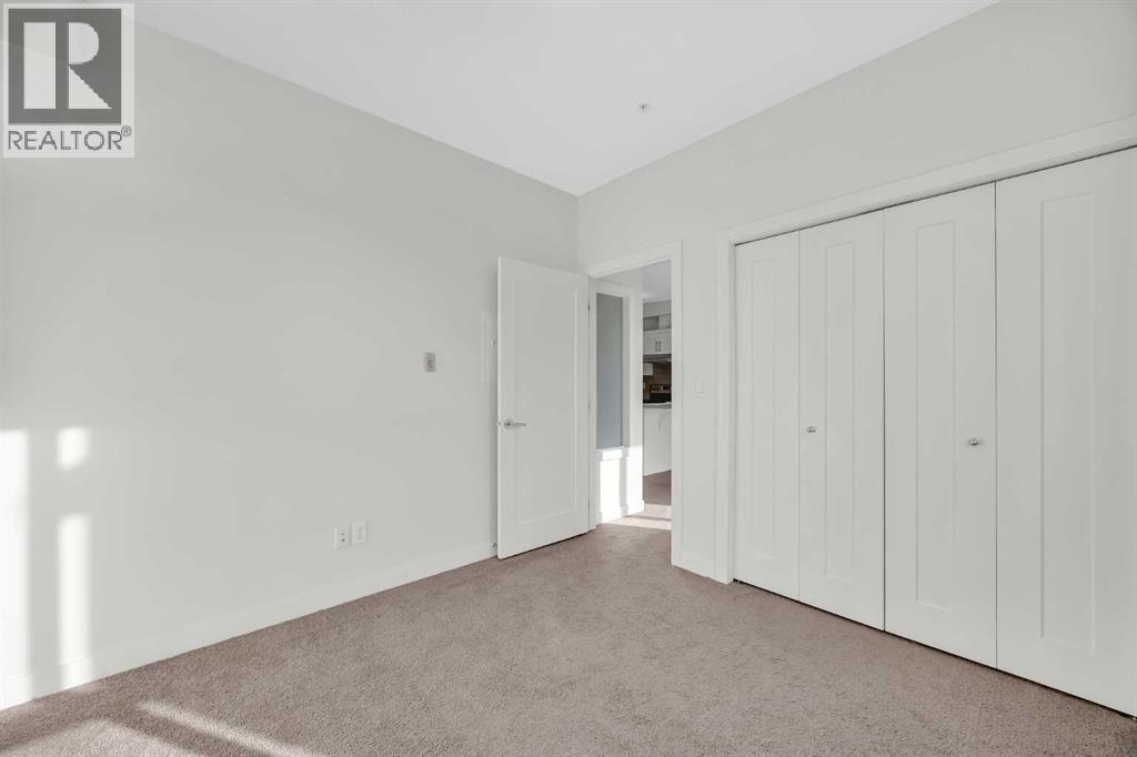 211, 10 Walgrove Walk Se, Calgary, AB - Indoor Photo Showing Other Room