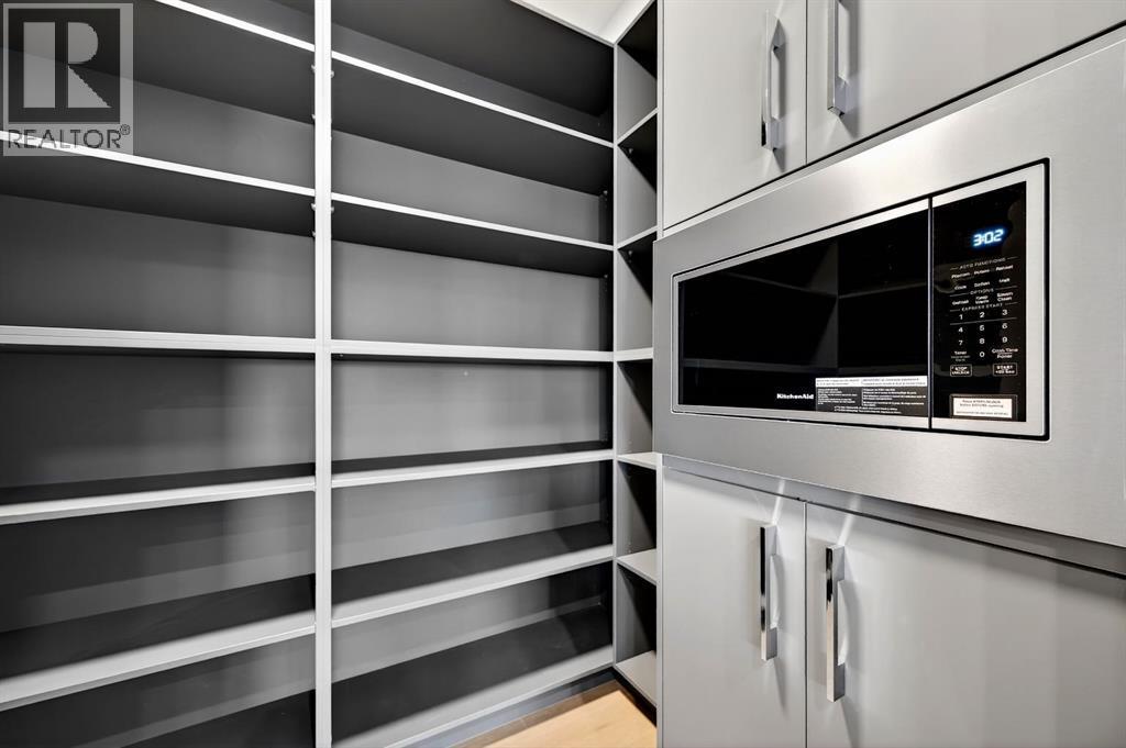 93 Walgrove Bay Se, Calgary, AB - Indoor With Storage