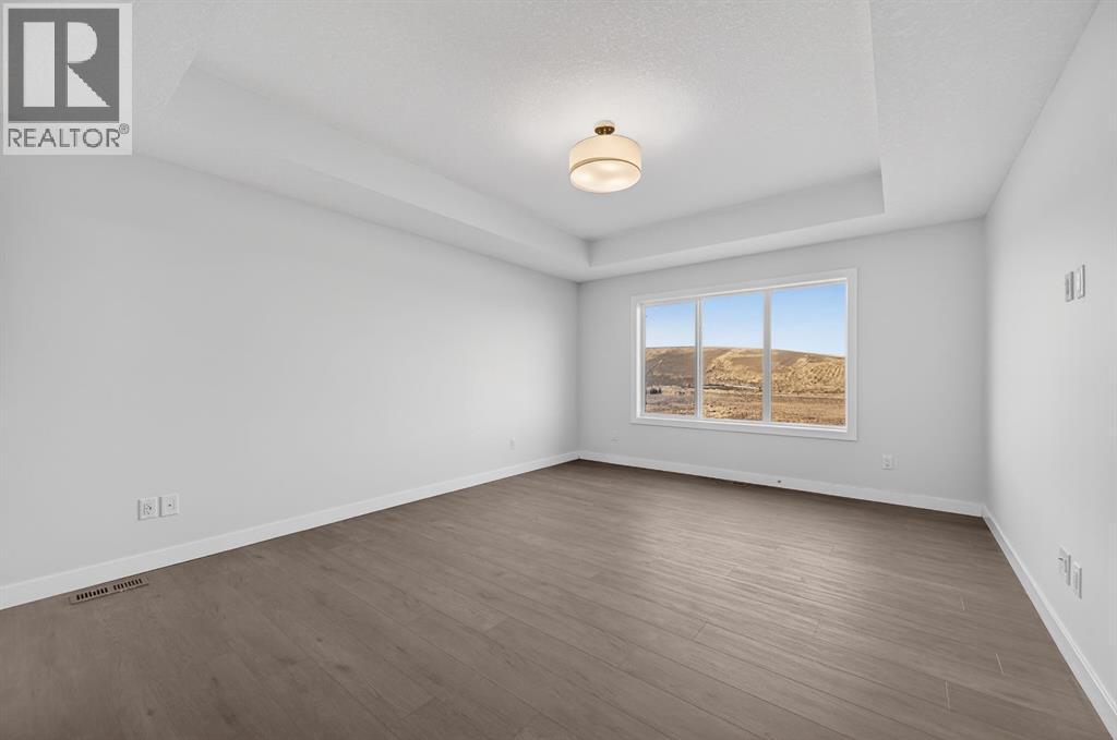 93 Walgrove Bay Se, Calgary, AB - Indoor Photo Showing Other Room