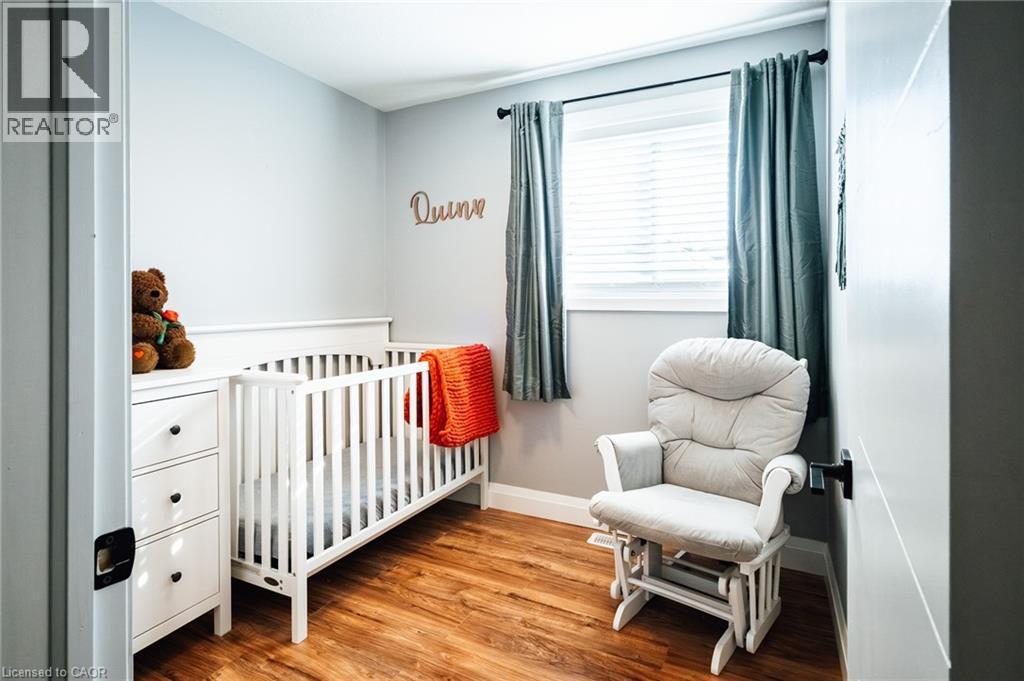 55 Suffolk Avenue, Kitchener, ON - Indoor Photo Showing Bedroom