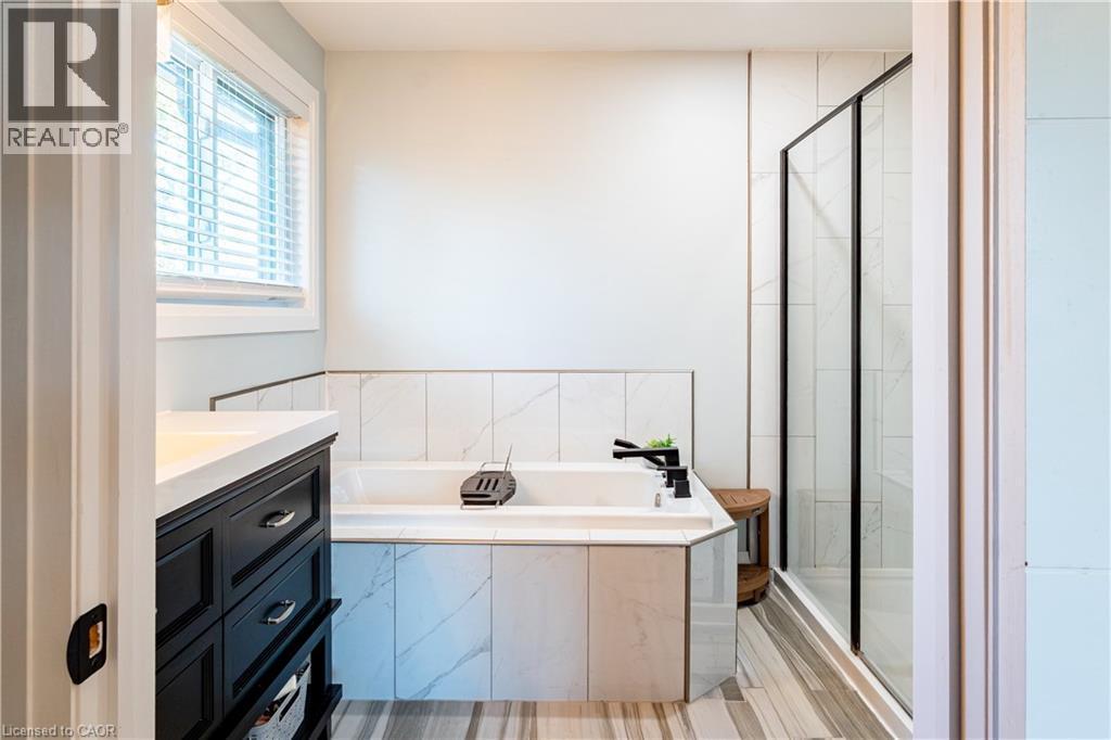 55 Suffolk Avenue, Kitchener, ON - Indoor Photo Showing Bathroom