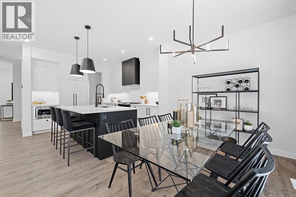 568 Walgrove Boulevard Se, Calgary, AB - Indoor Photo Showing Dining Room