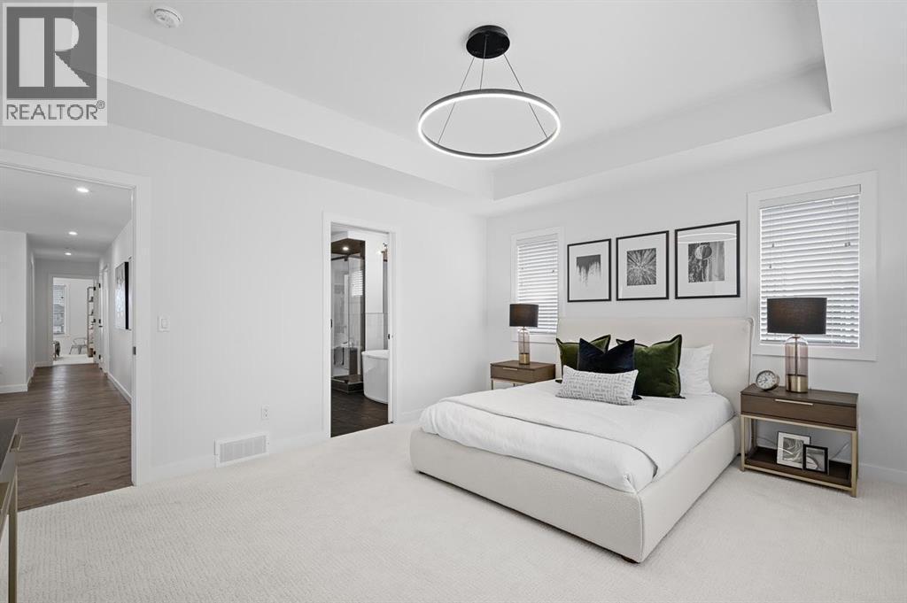 568 Walgrove Boulevard Se, Calgary, AB - Indoor Photo Showing Bedroom