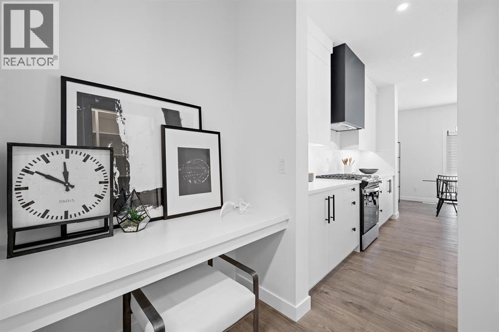 568 Walgrove Boulevard Se, Calgary, AB - Indoor