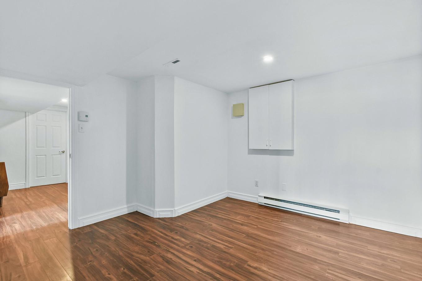 Bureau - 4795 Rue De Rocbert, Terrebonne (Terrebonne), QC - Indoor Photo Showing Other Room