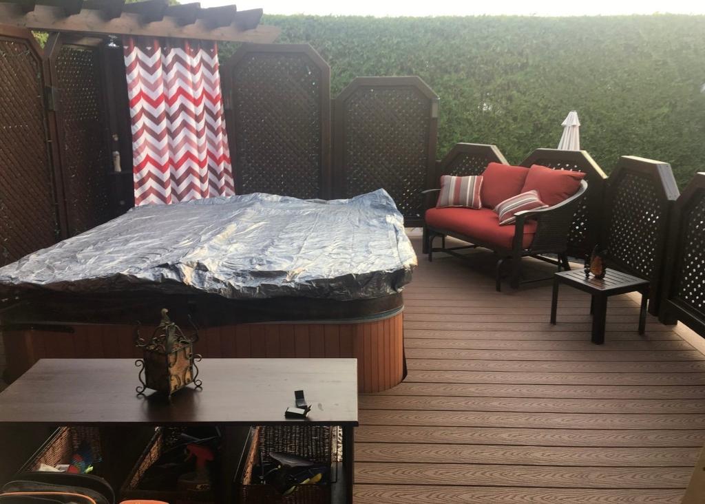 Spa - 4795 Rue De Rocbert, Terrebonne (Terrebonne), QC - With Exterior