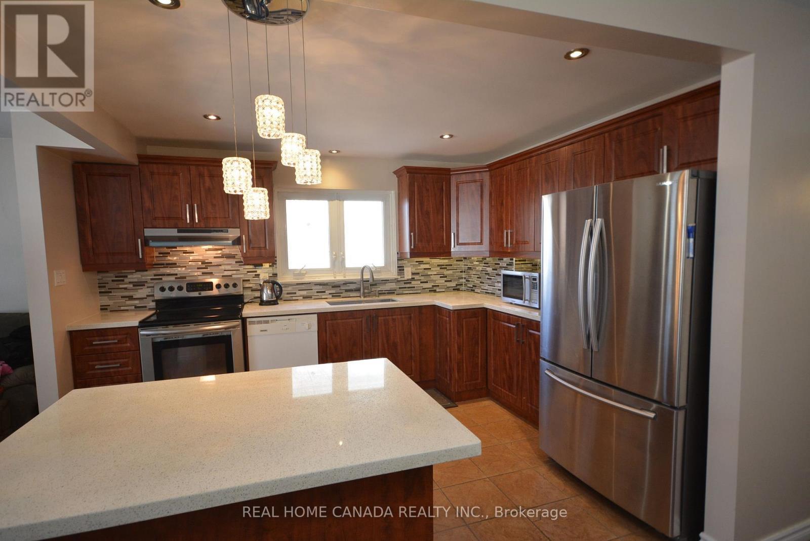 1463 Glen Rutley Circle, Mississauga, ON - Indoor Photo Showing Kitchen