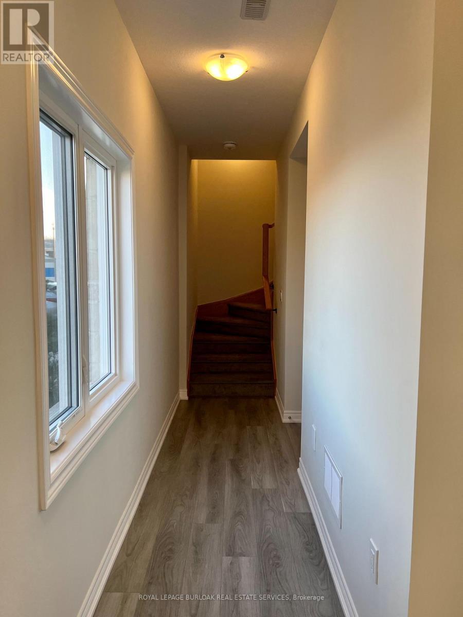 36 - 40 Zinfandel Drive, Hamilton, ON - Indoor Photo Showing Other Room