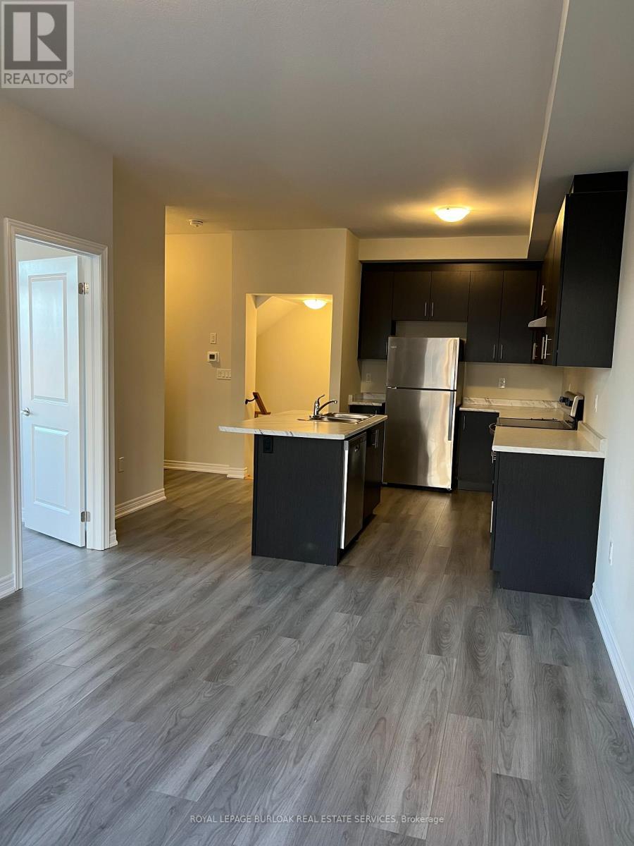36 - 40 Zinfandel Drive, Hamilton, ON - Indoor Photo Showing Kitchen