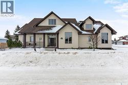 11 Robertson ROAD Lanigan, SK S0K 2M0