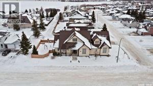 11 Robertson Road, Lanigan, SK - Outdoor