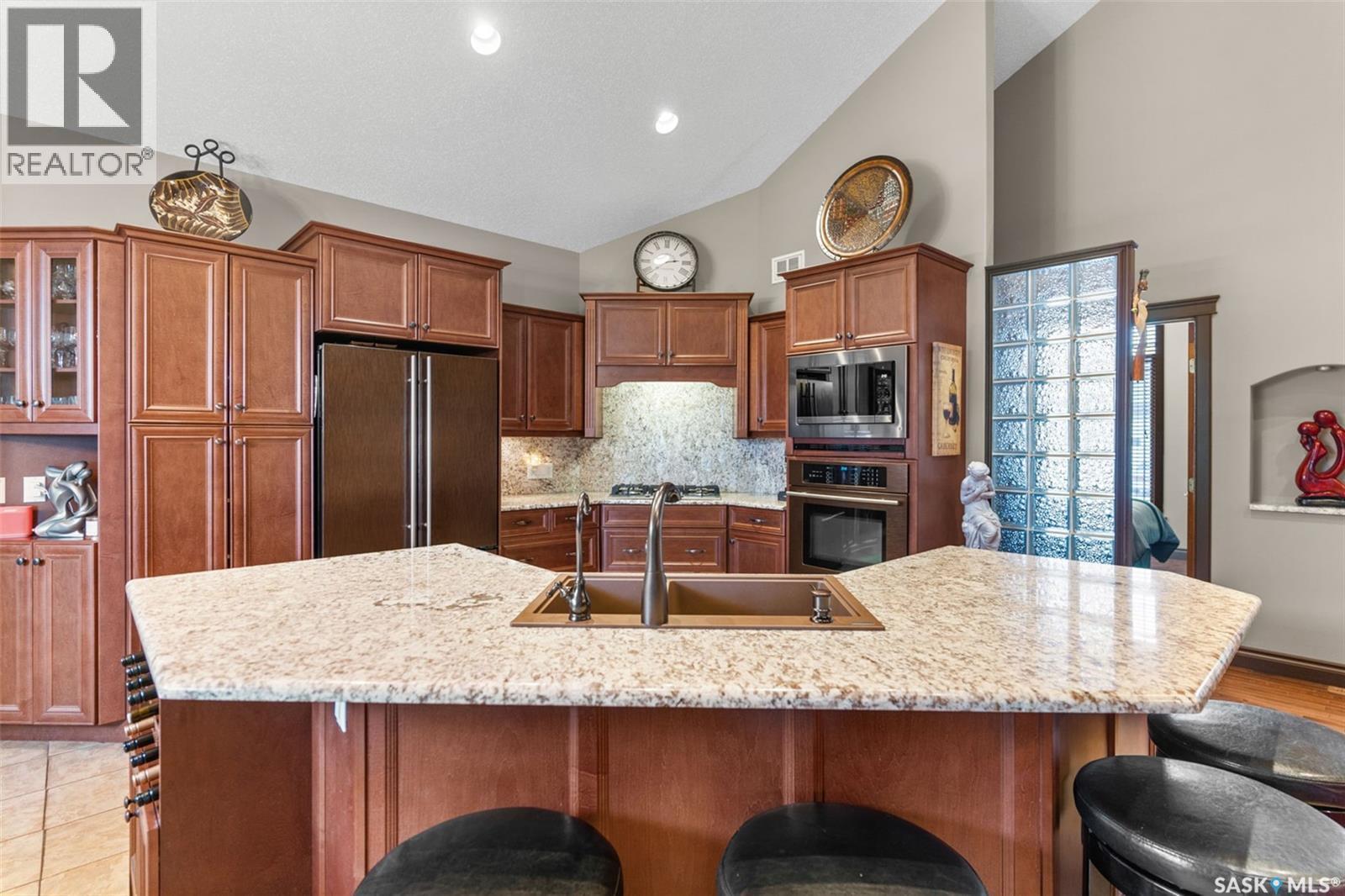 11 Robertson Road, Lanigan, SK - Indoor Photo Showing Kitchen With Upgraded Kitchen