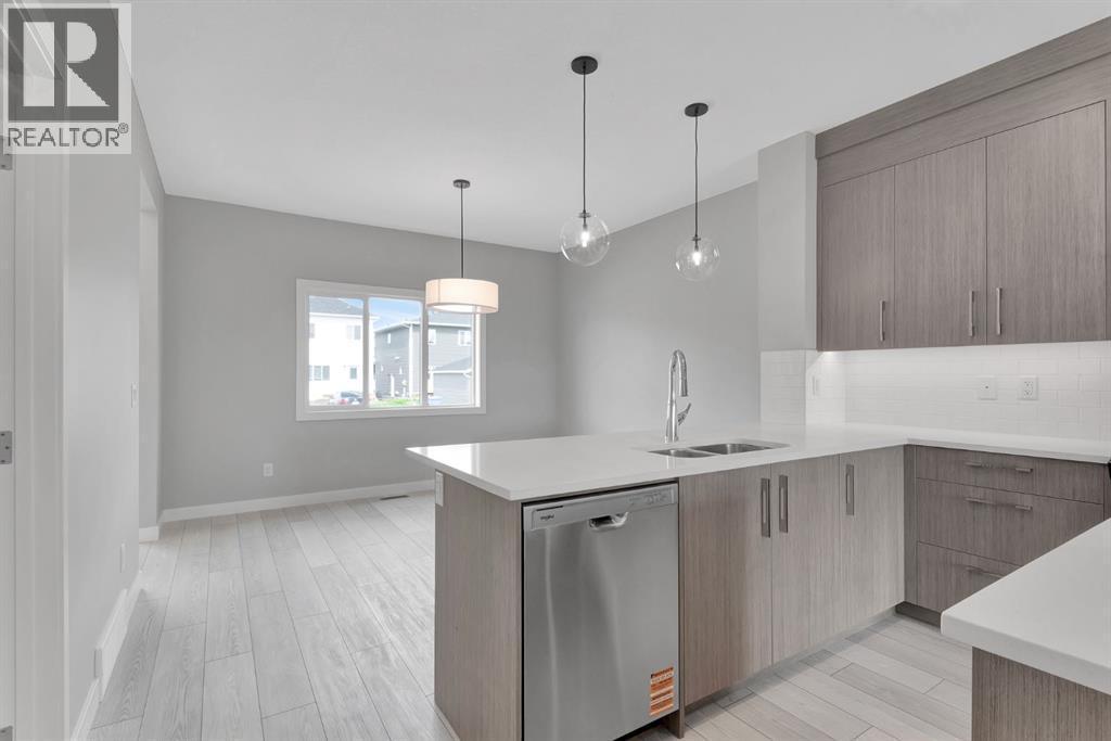 157 Dawson Wharf View, Chestermere, AB - Indoor Photo Showing Other Room