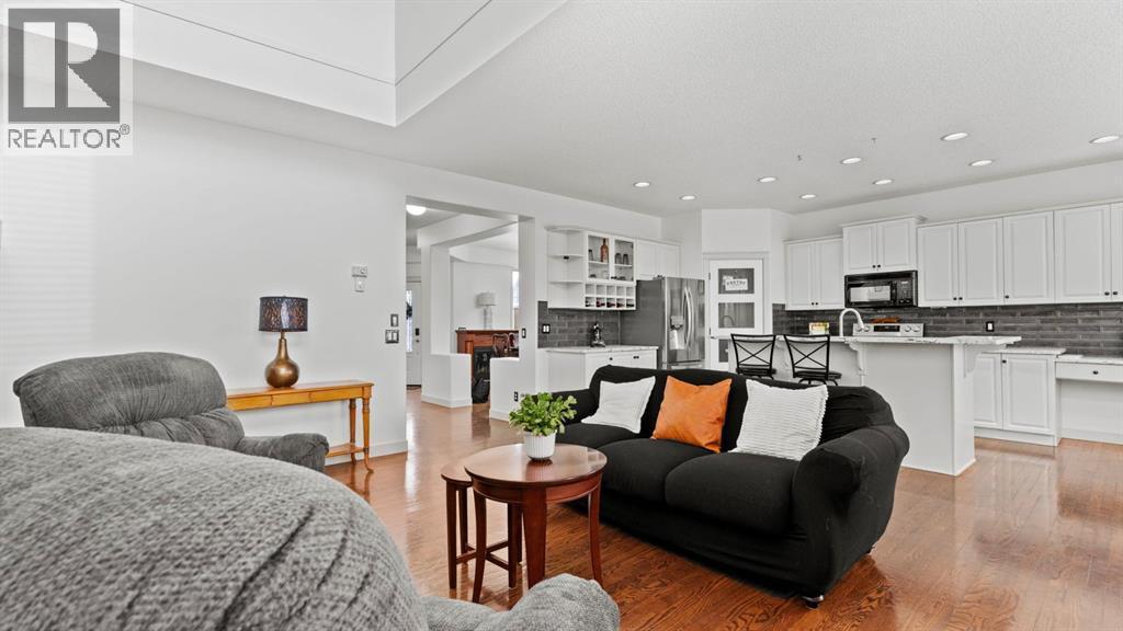 27 Cranwell Close Se, Calgary, AB - Indoor