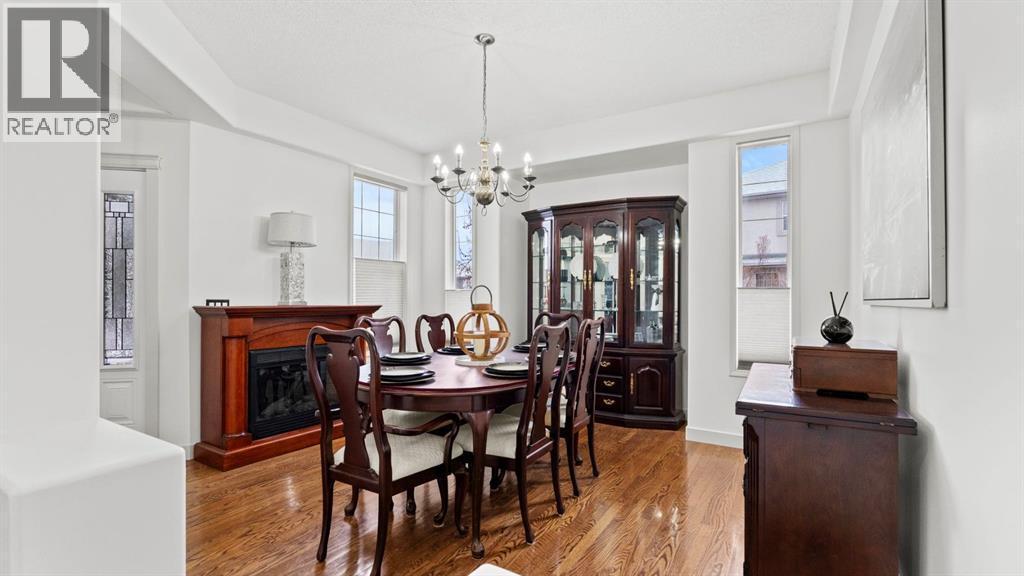 27 Cranwell Close Se, Calgary, AB - Indoor Photo Showing Dining Room