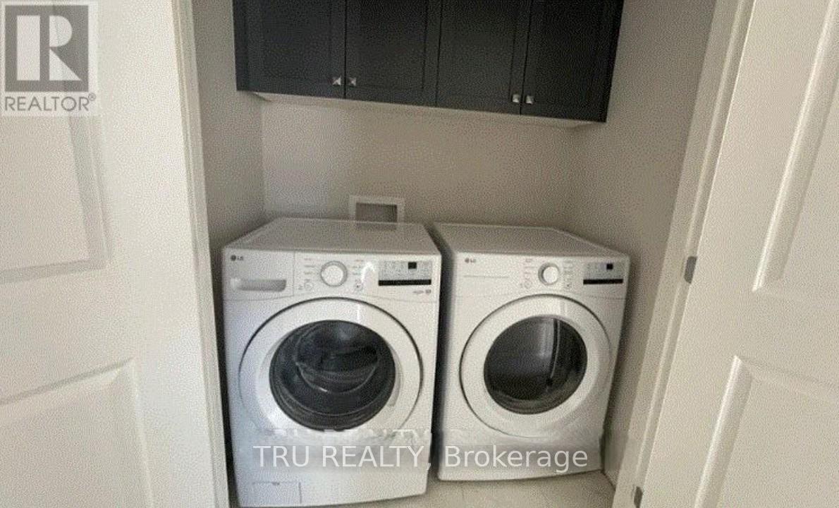 353 Appalachian Circle E, Ottawa, ON - Indoor Photo Showing Laundry Room