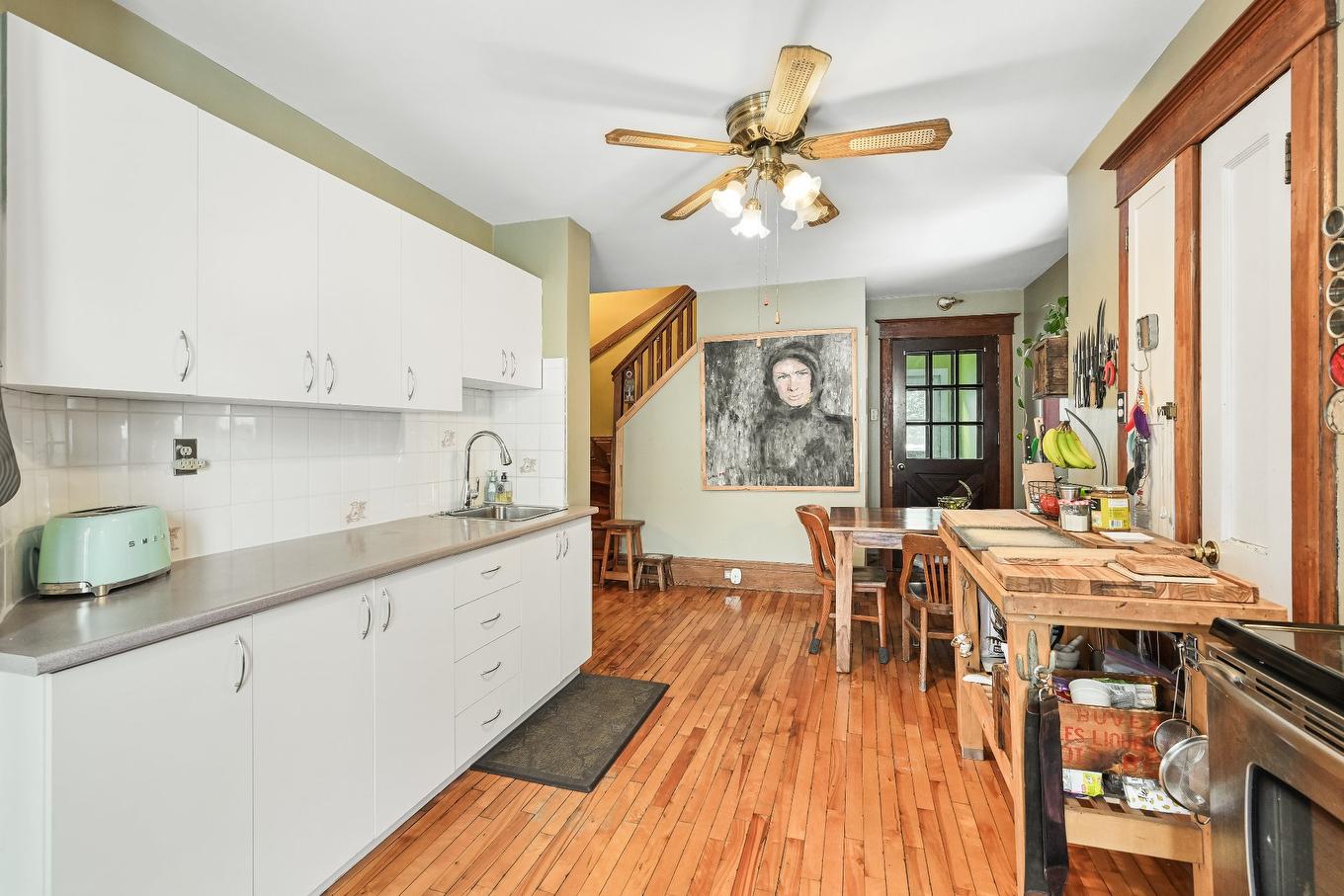 Cuisine - 190 Rue Notre-Dame, Saint-Jean-Sur-Richelieu, QC - Indoor Photo Showing Other Room