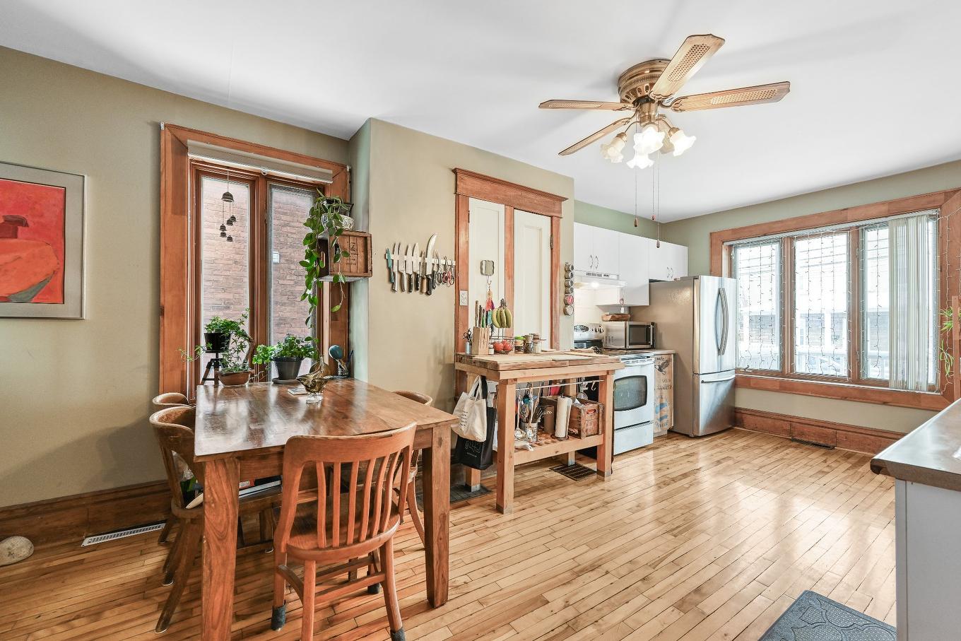 Salle à manger - 190 Rue Notre-Dame, Saint-Jean-Sur-Richelieu, QC - Indoor Photo Showing Dining Room