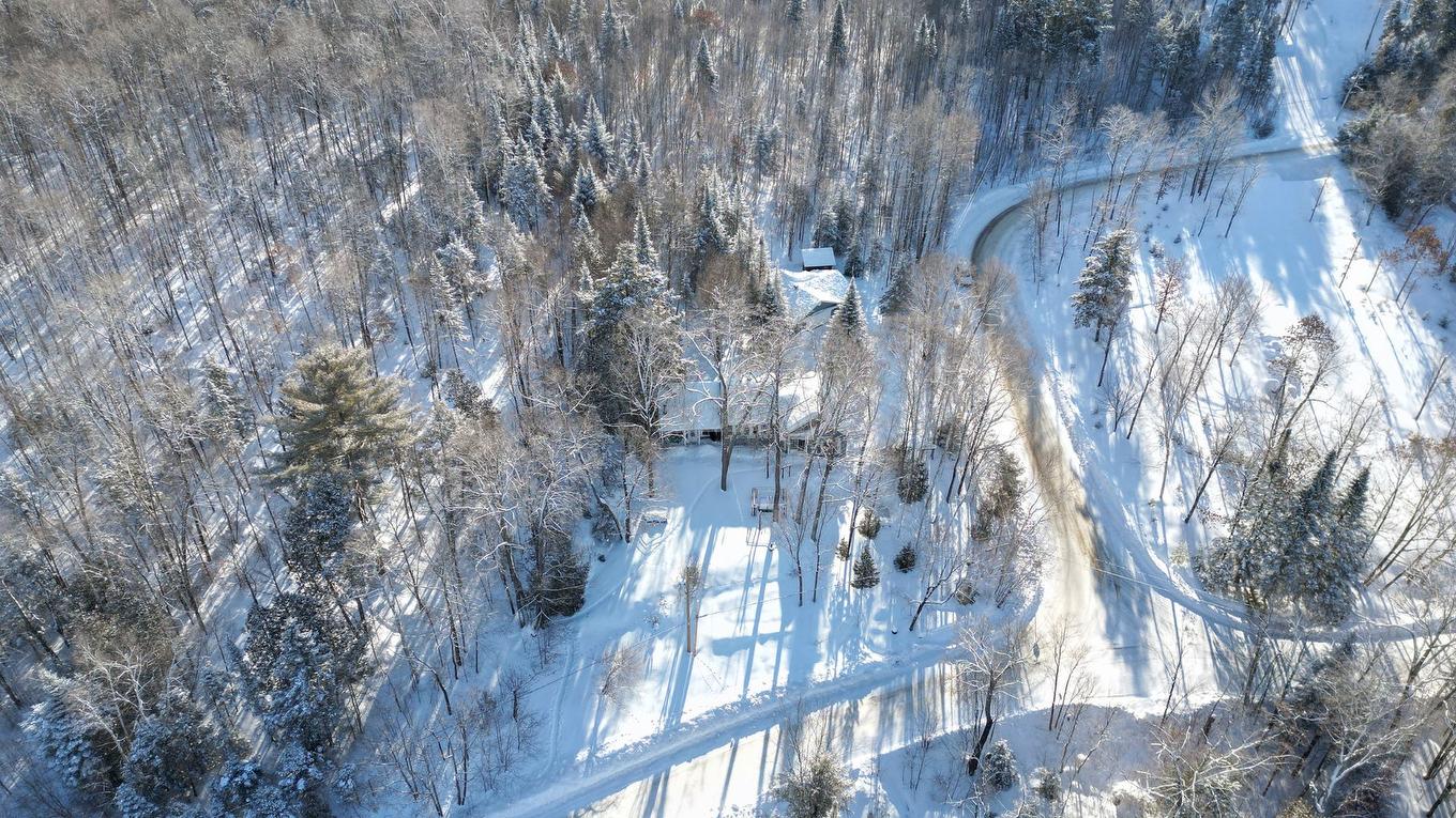 Aerial photo - 11 Rue Karine, Saint-Jean-De-Matha, QC - Outdoor With View