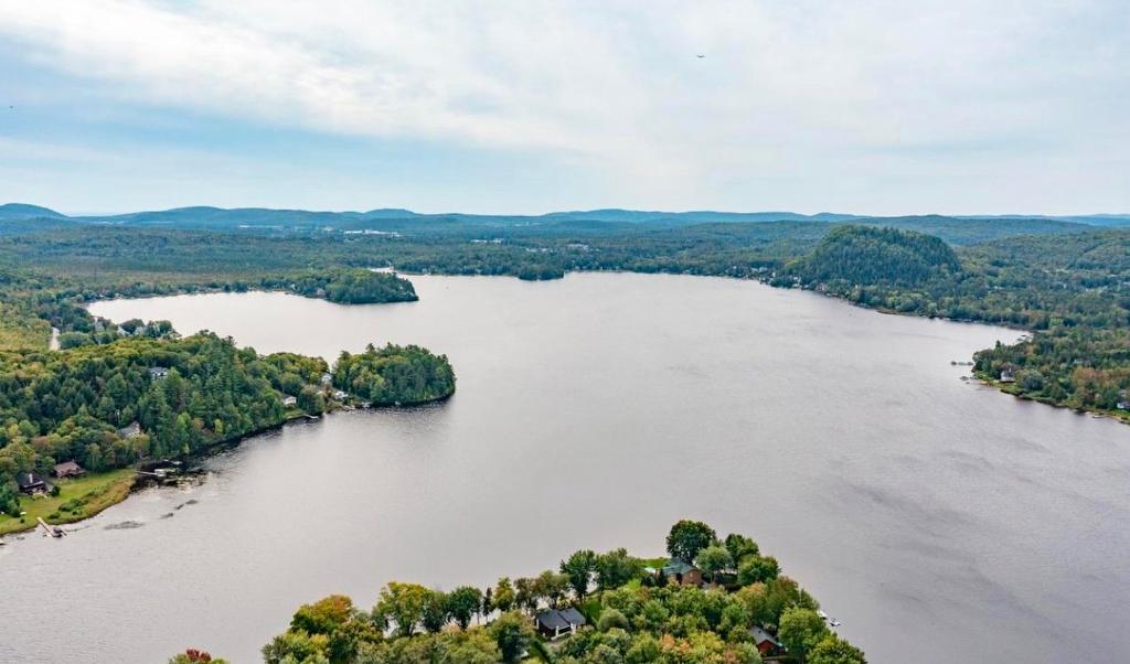 Aerial photo - 11 Rue Karine, Saint-Jean-De-Matha, QC - Outdoor With Body Of Water With View