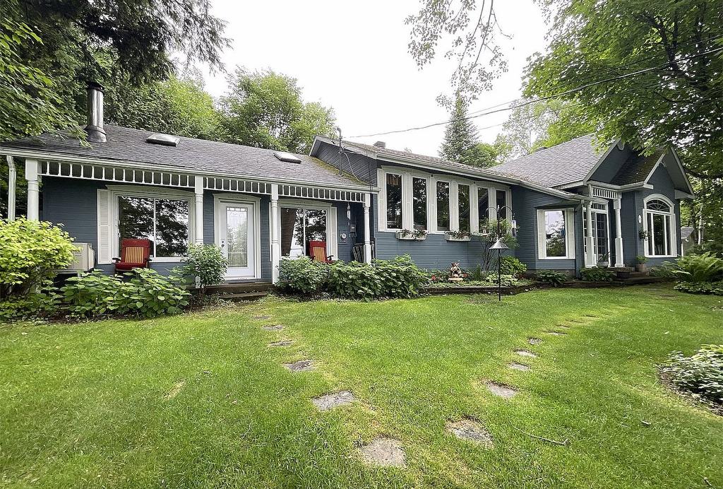 Overall view - 11 Rue Karine, Saint-Jean-De-Matha, QC - Outdoor With Facade