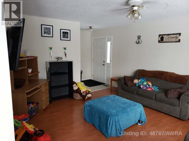 10850 98 Ave, Grande Cache, AB - Indoor Photo Showing Other Room