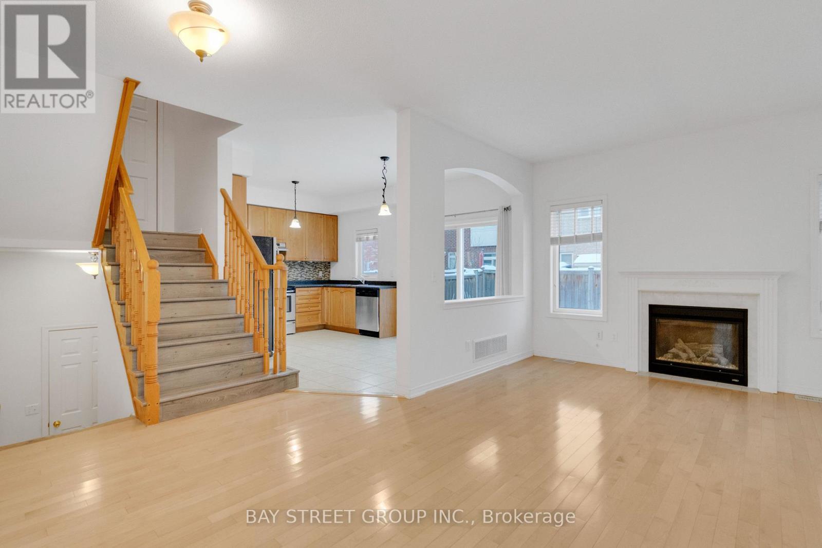3196 Tim Dobbie Drive, Burlington, ON - Indoor Photo Showing Living Room With Fireplace