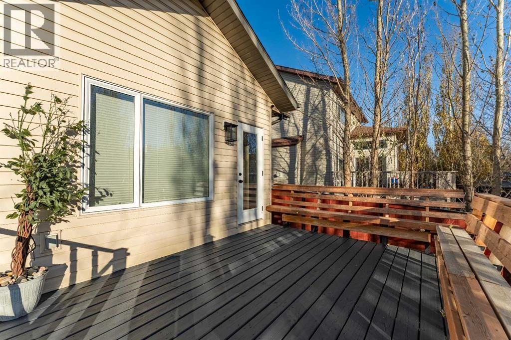 224 Highland Circle, Strathmore, AB - Outdoor With Deck Patio Veranda