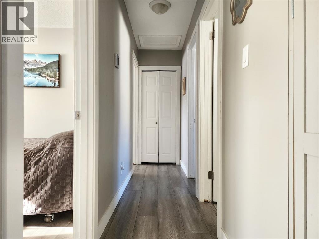 214 48 Avenue E, Claresholm, AB - Indoor Photo Showing Other Room