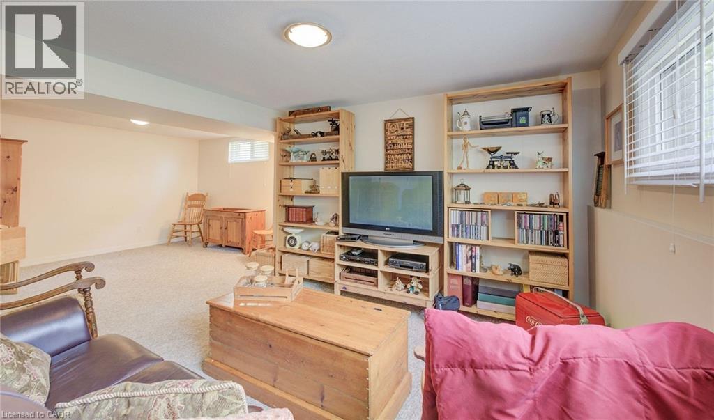 400 Foxhunt Place, Waterloo, ON - Indoor