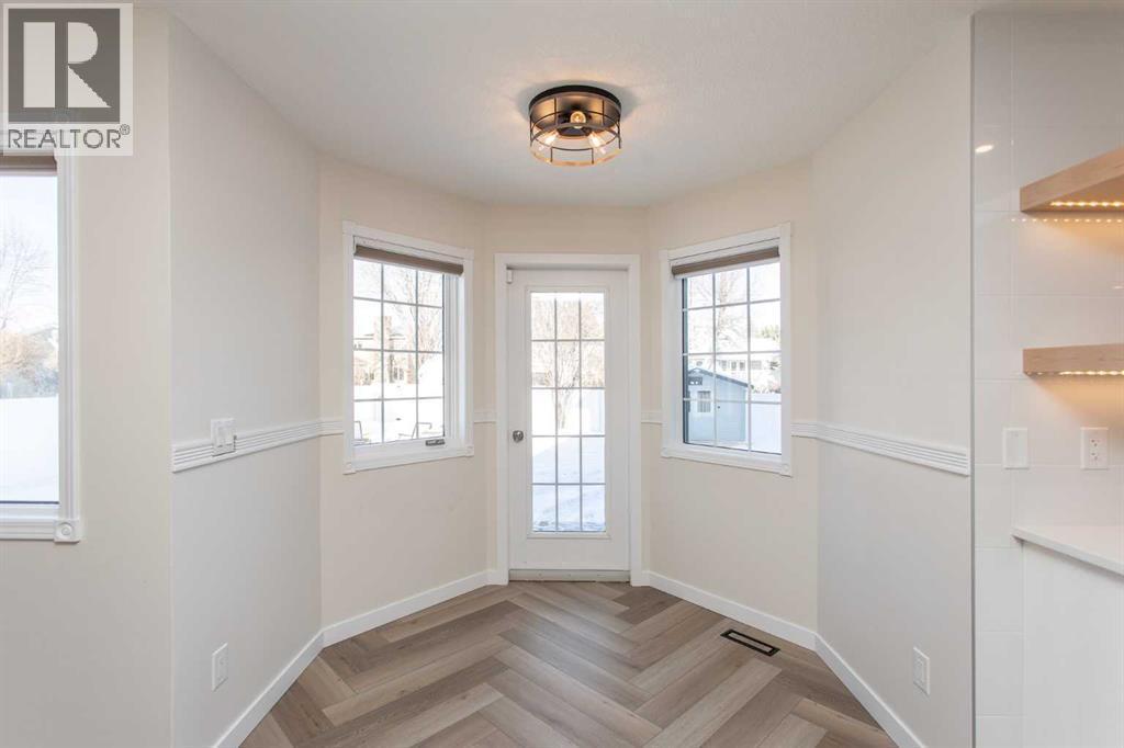 10 Pickwick Lane, Lacombe, AB - Indoor Photo Showing Other Room