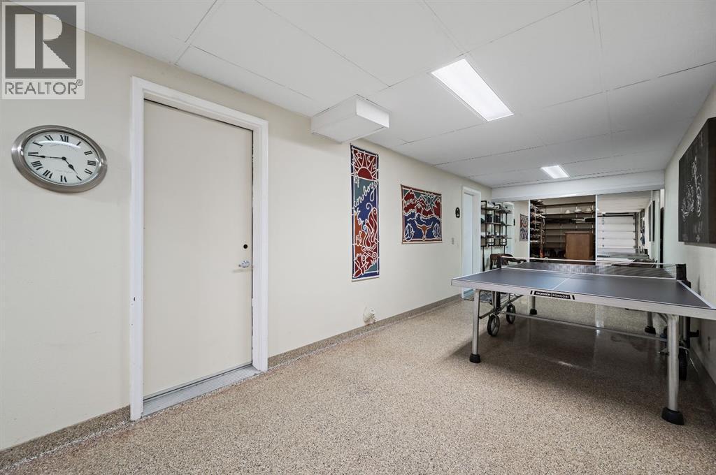 103 Stratton Park Sw, Calgary, AB - Indoor Photo Showing Other Room