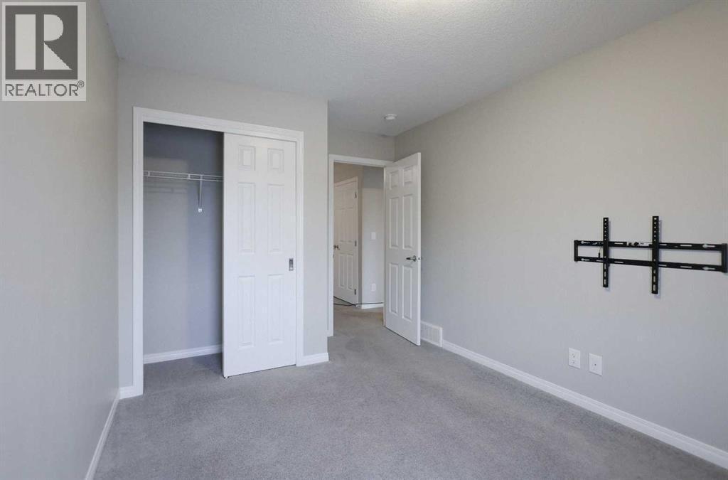 231 Windford Crescent Sw, Airdrie, AB - Indoor Photo Showing Other Room