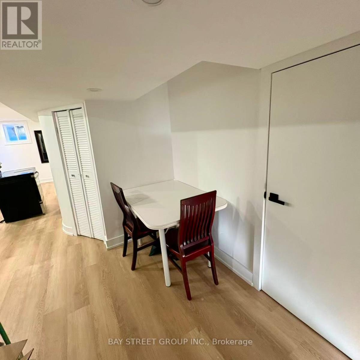 2513 Benedet Drive, Mississauga, ON - Indoor