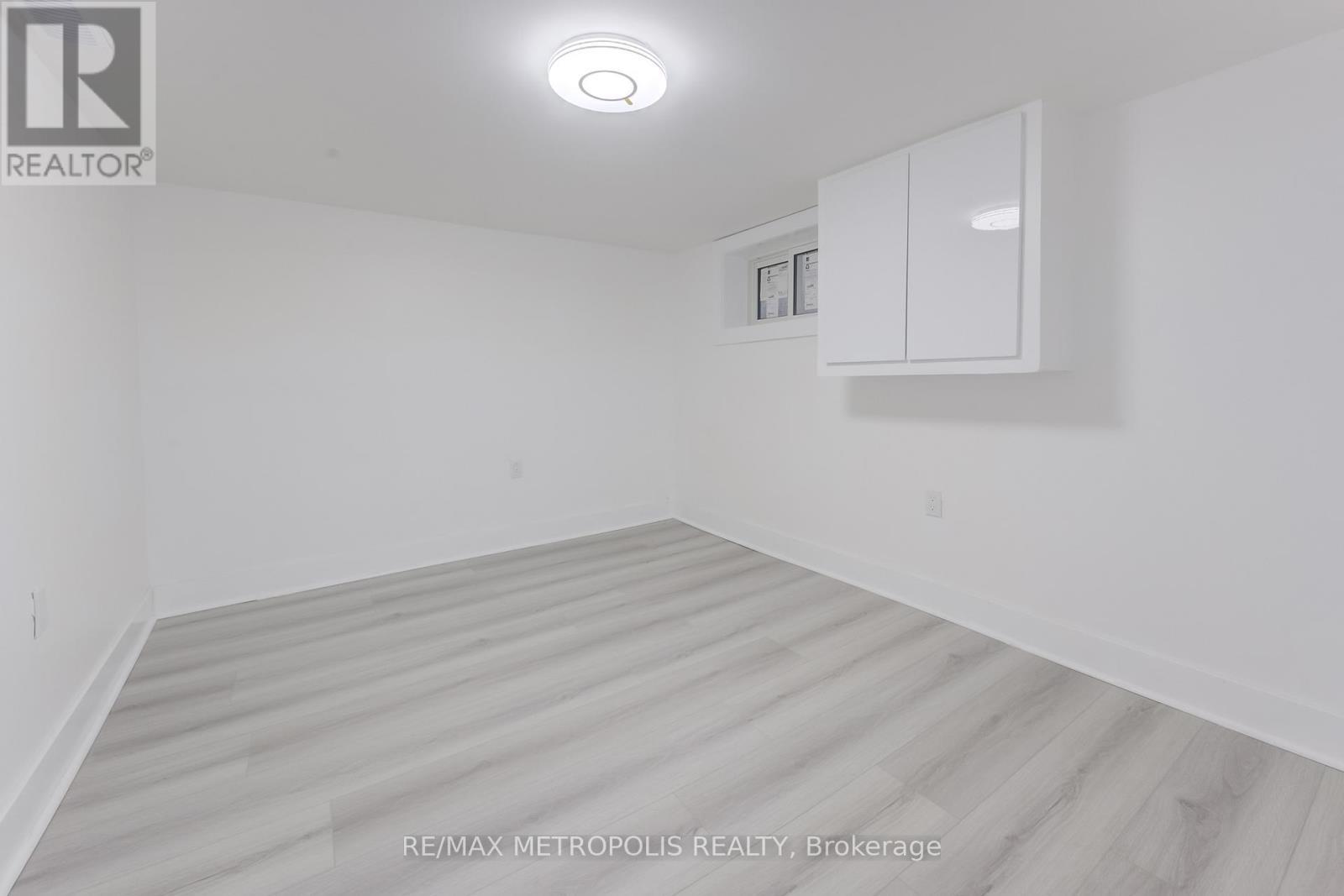 161 Kenilworth Avenue N, Hamilton, ON - Indoor Photo Showing Other Room