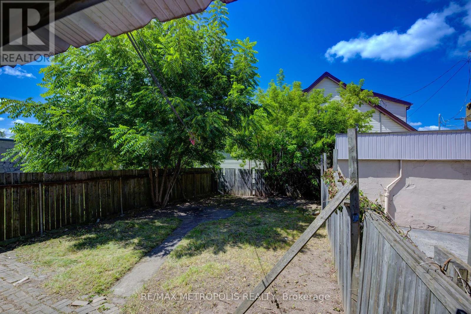 161 Kenilworth Avenue N, Hamilton, ON - Outdoor