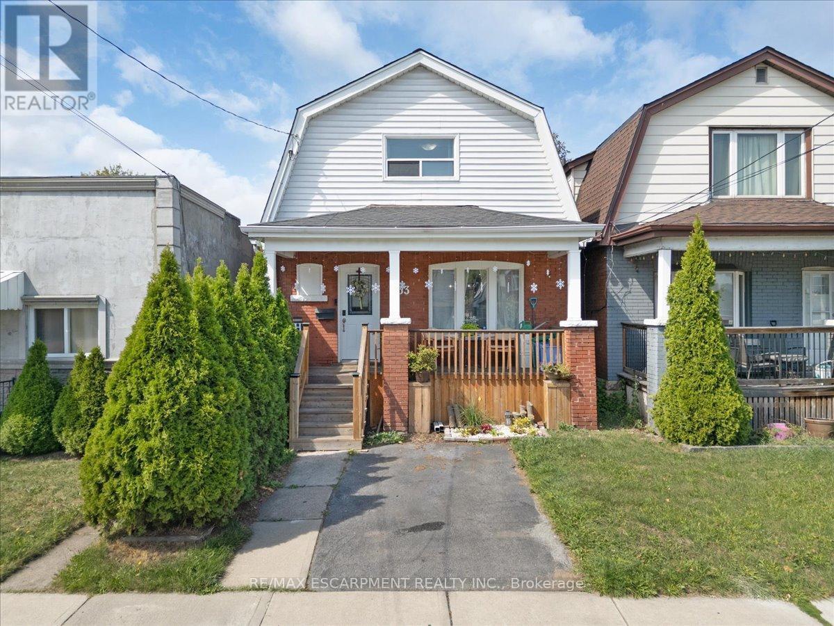 133 Frederick Avenue, Hamilton, ON - Outdoor With Deck Patio Veranda With Facade