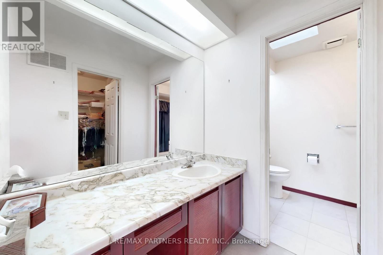 48 Coverdale Crescent, Toronto, ON - Indoor Photo Showing Bathroom