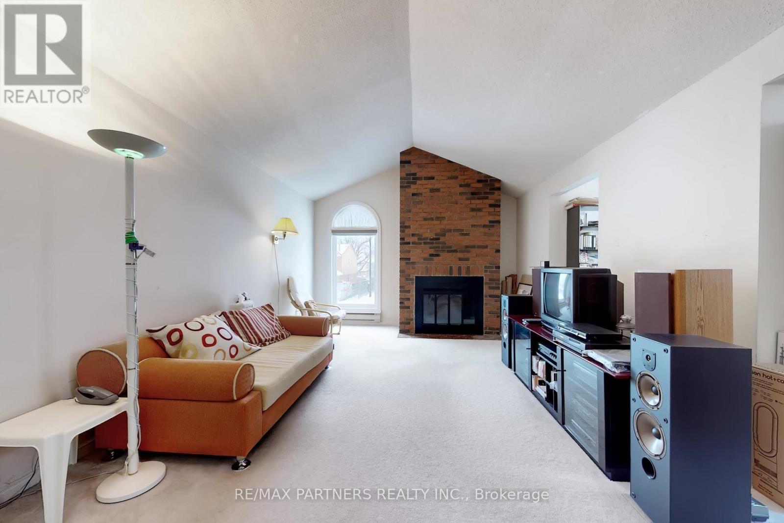 48 Coverdale Crescent, Toronto, ON - Indoor Photo Showing Living Room With Fireplace