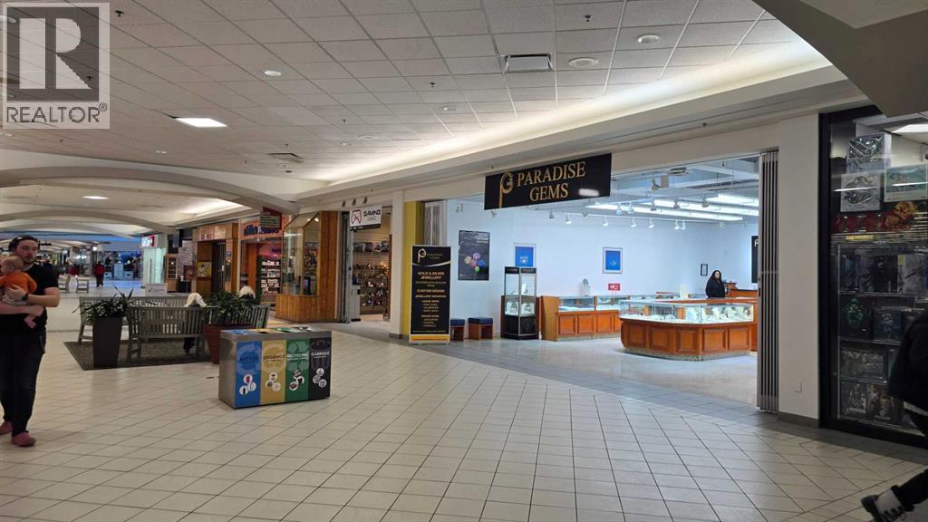 1632 14 Avenue Nw, Calgary, AB