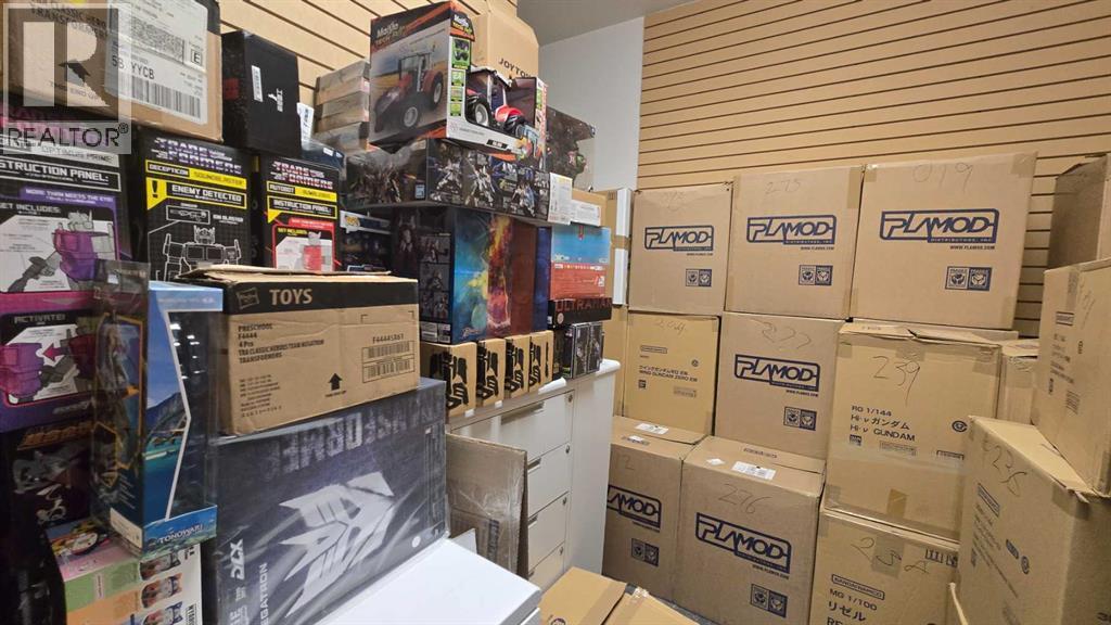 1632 14 Avenue Nw, Calgary, AB