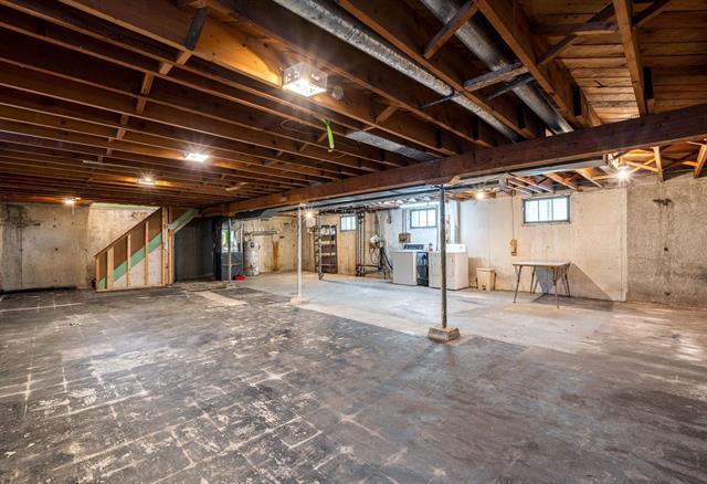 37 Mohawk Bay, Winnipeg, MB