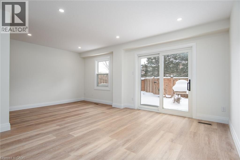 Unfurnished room featuring recessed lighting and light wood-style floors - 27 Queenston Drive, Kitchener, ON - Indoor Photo Showing Other Room