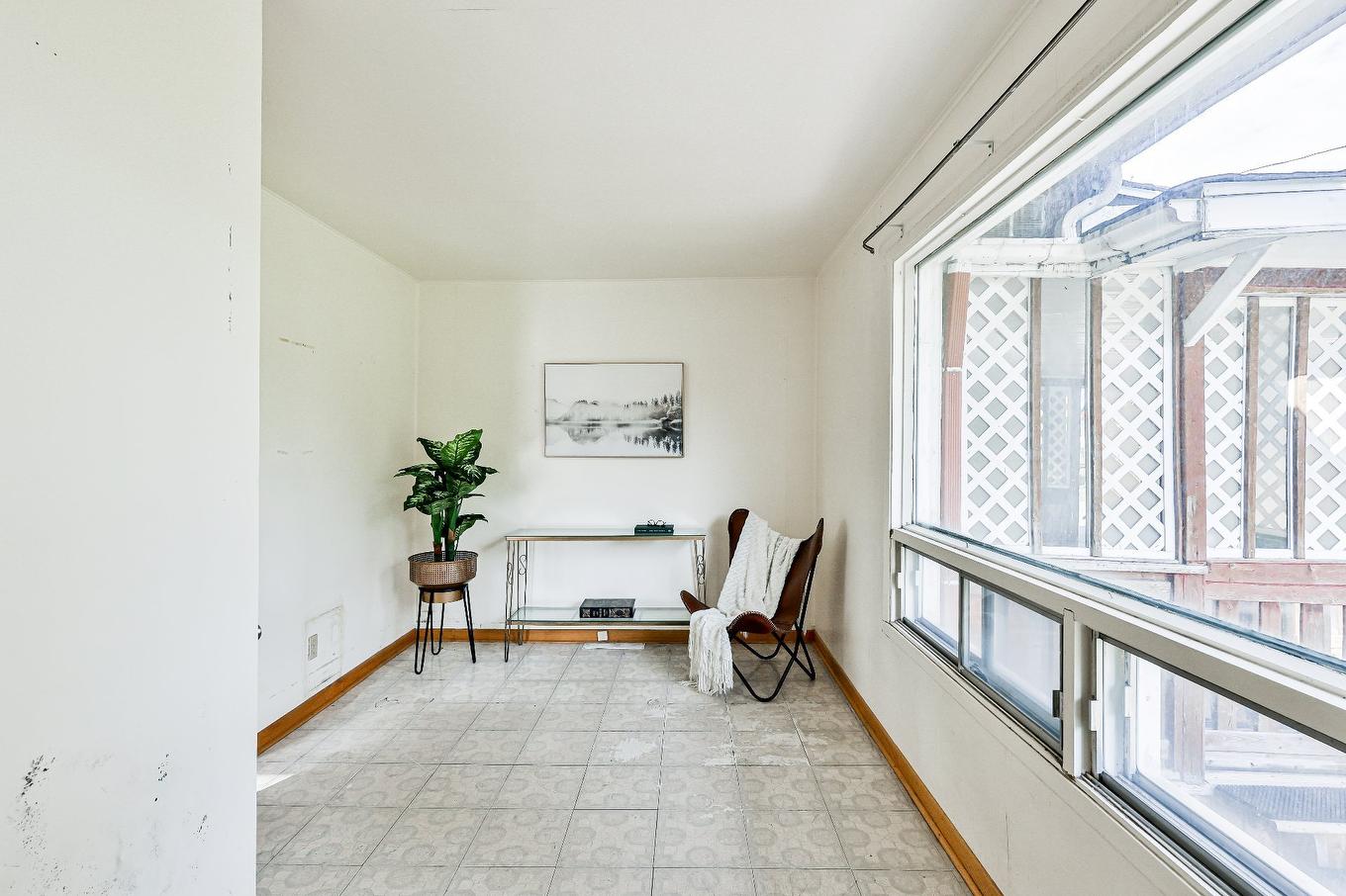 Bureau - 1107 Ch. Des Patriotes N., Mont-Saint-Hilaire, QC