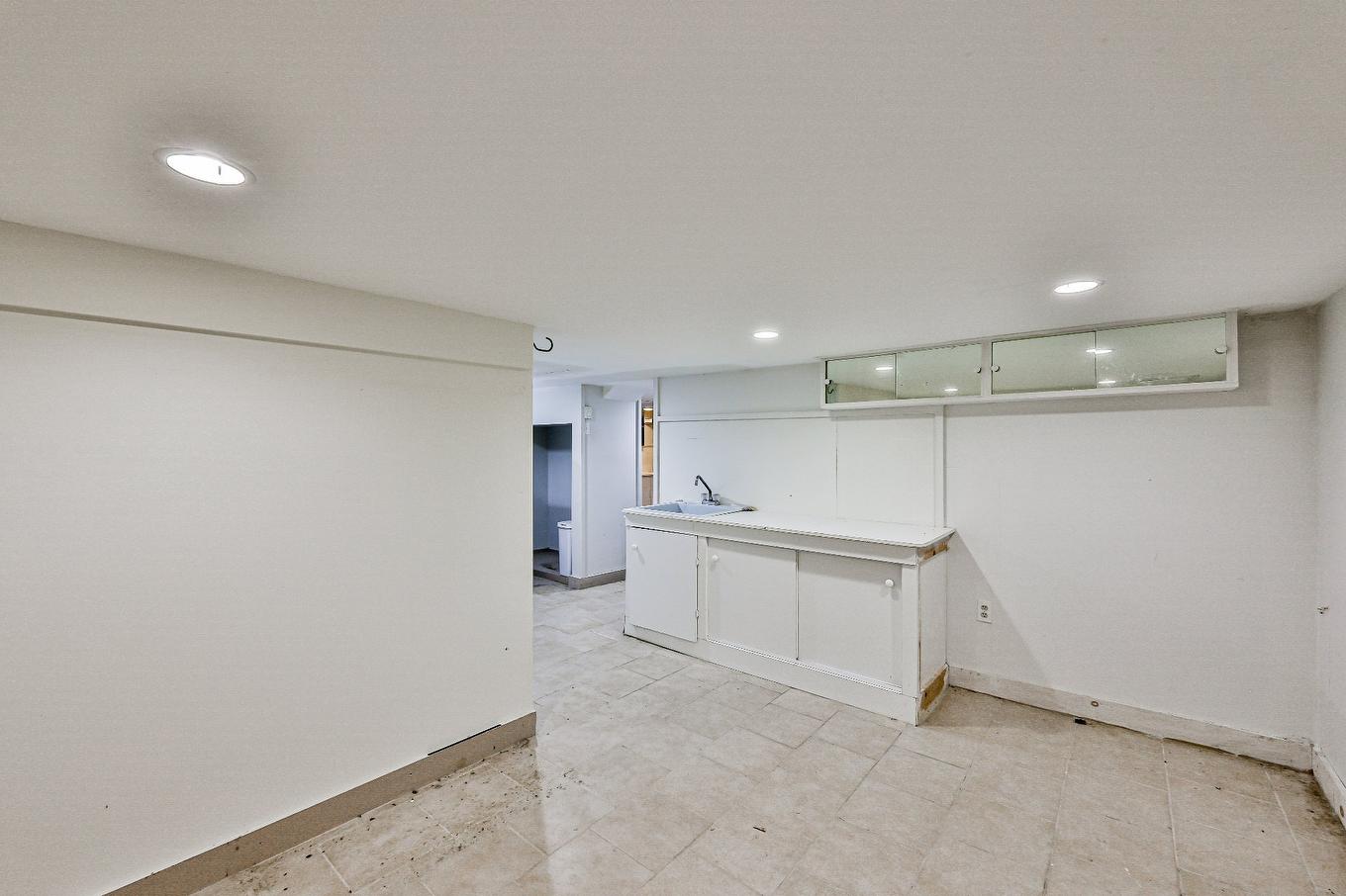 Salle de lavage - 1107 Ch. Des Patriotes N., Mont-Saint-Hilaire, QC