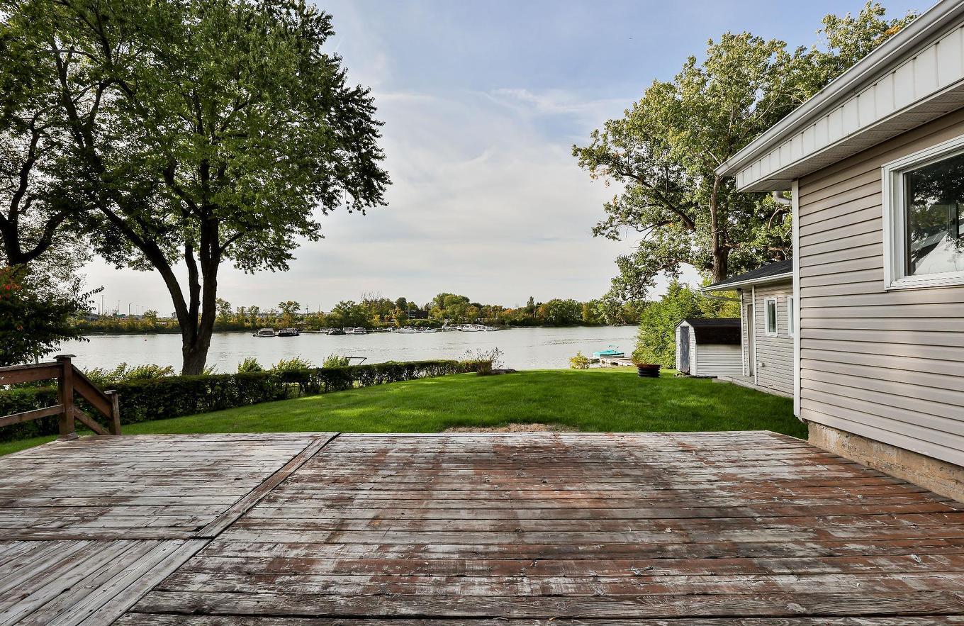 Terrasse - 1107 Ch. Des Patriotes N., Mont-Saint-Hilaire, QC