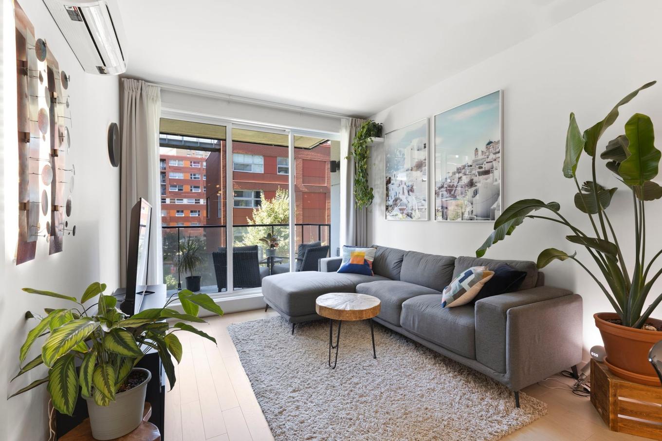 Living room - 208A-1400 Rue Ottawa, Montréal (Le Sud-Ouest), QC - Indoor